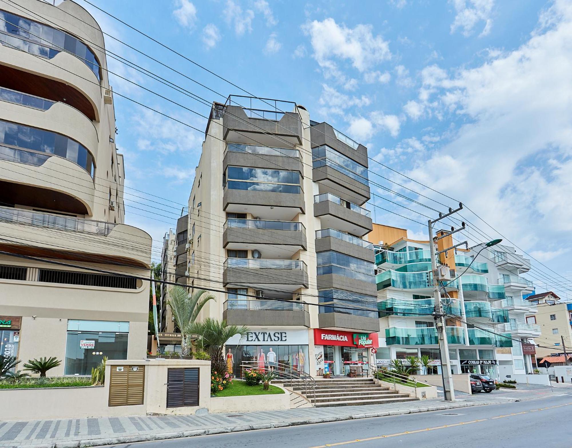 187 Apartamento 50M Da Praia. Bela Vista Ao Mar. Em Avenida Principal De Bombinhas. Exteriér fotografie